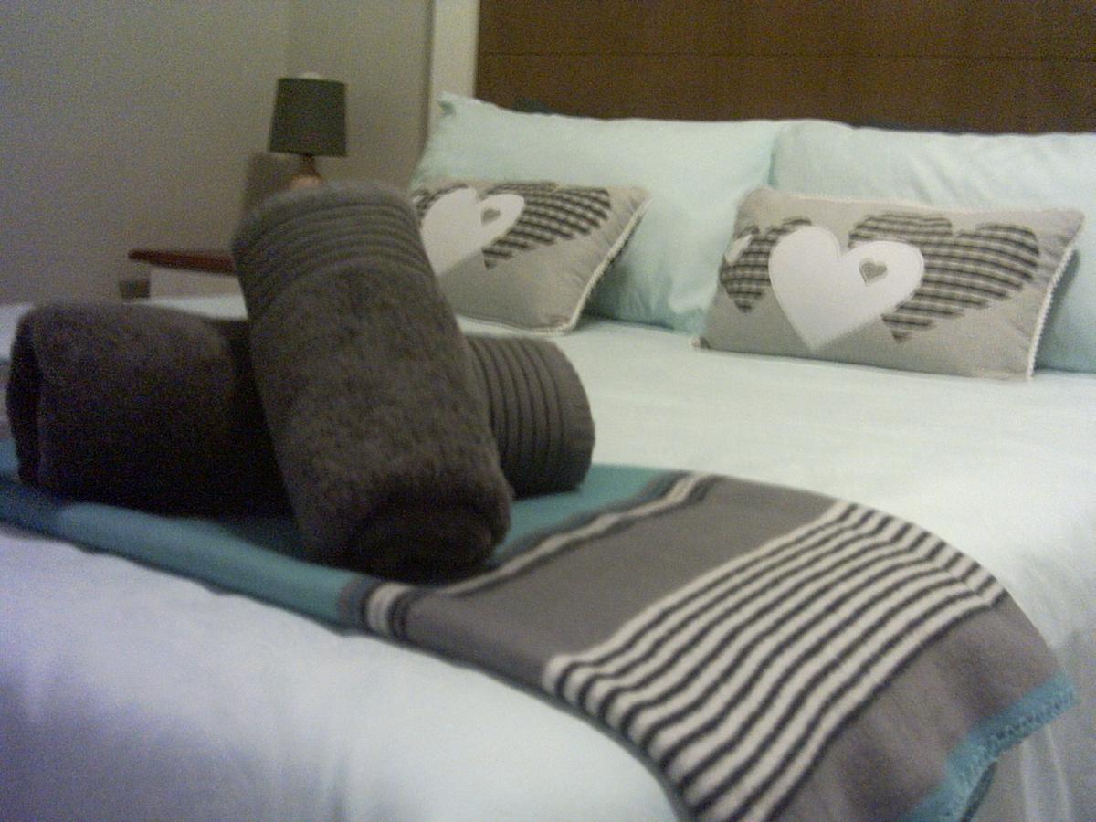 Tranquility Self Catering Hotel Luderitz Bagian luar foto