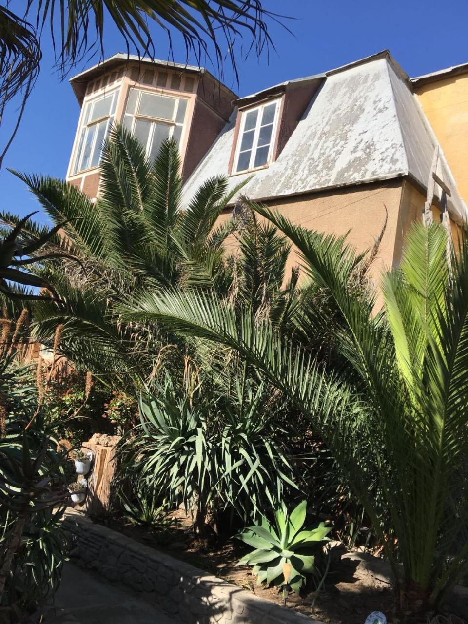Tranquility Self Catering Hotel Luderitz Bagian luar foto
