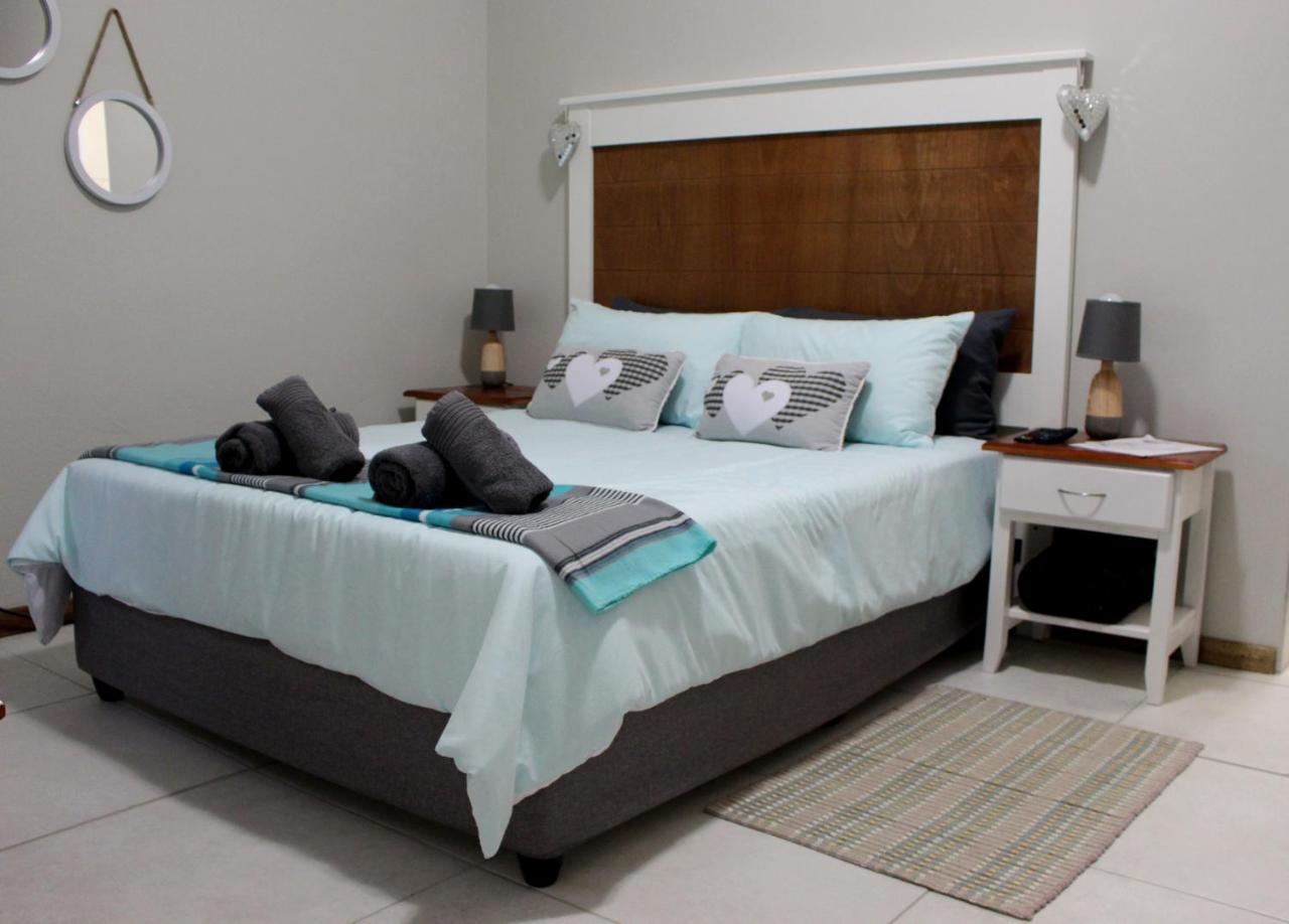 Tranquility Self Catering Hotel Luderitz Bagian luar foto