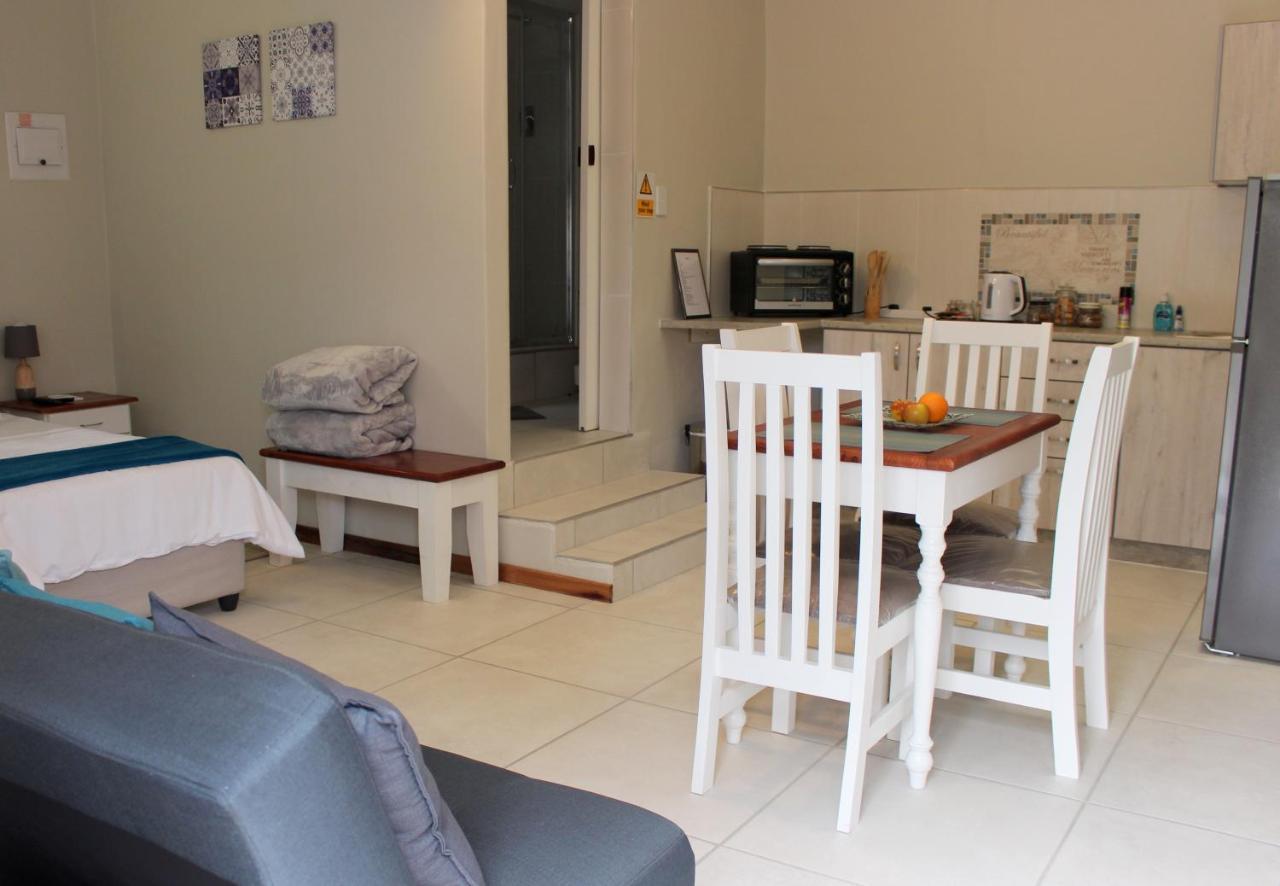 Tranquility Self Catering Hotel Luderitz Bagian luar foto