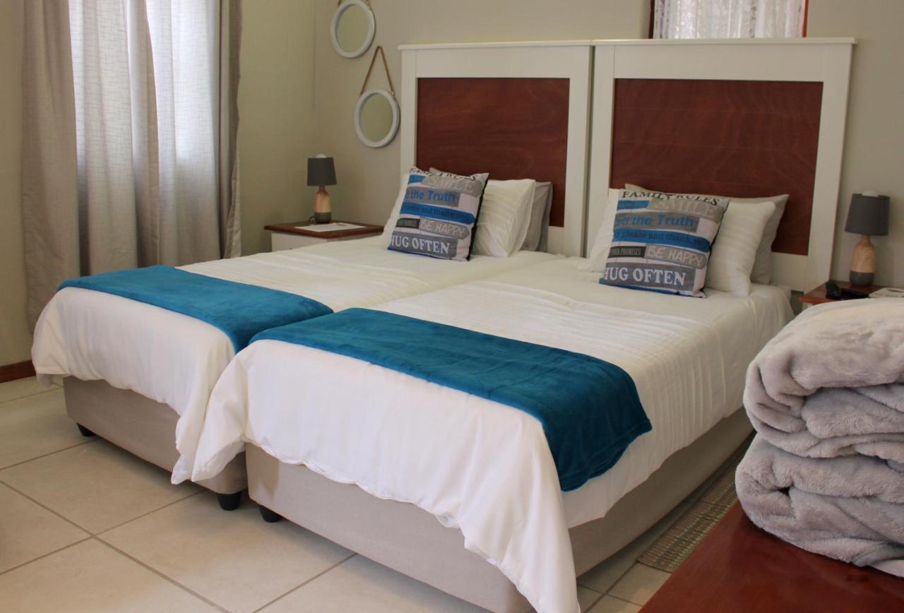 Tranquility Self Catering Hotel Luderitz Bagian luar foto