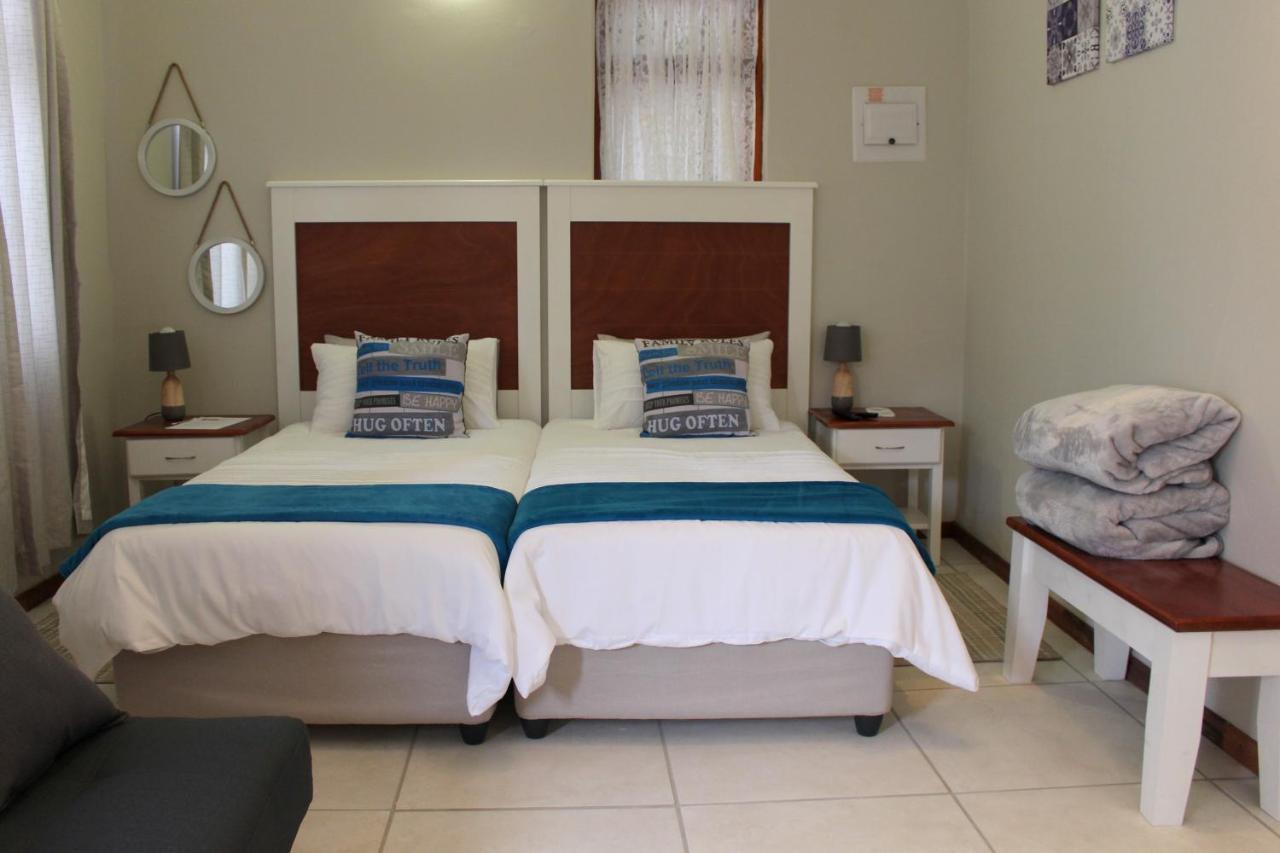 Tranquility Self Catering Hotel Luderitz Bagian luar foto
